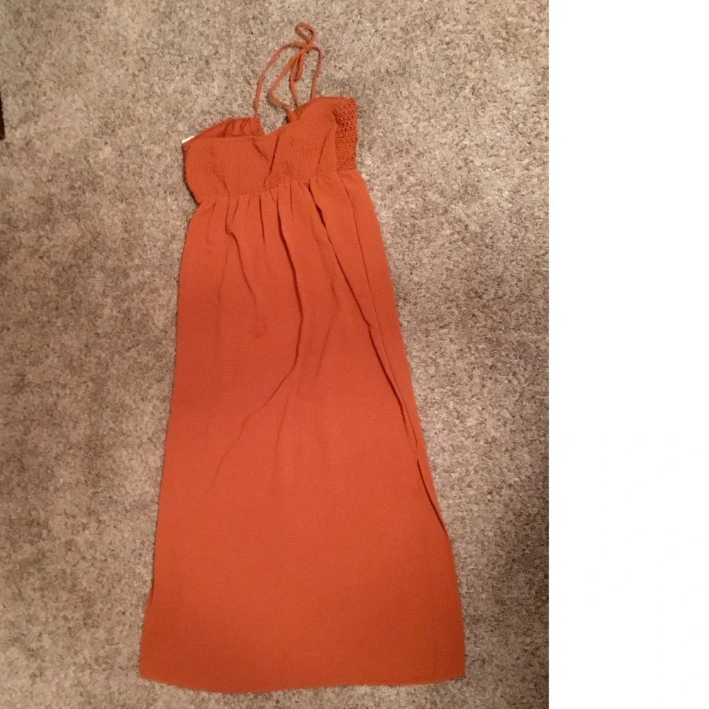 No Boundaries Womens Halter Maxi Dress Saturn Rust Crochet Smocked Small 4-6 NEW - Picture 2 of 6